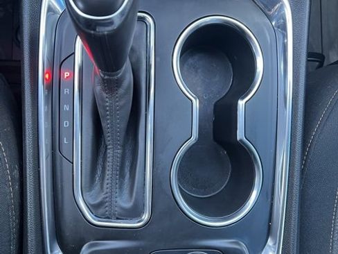 Used 2020 Chevrolet Traverse LT w/ Driver Confidence II Package image 33