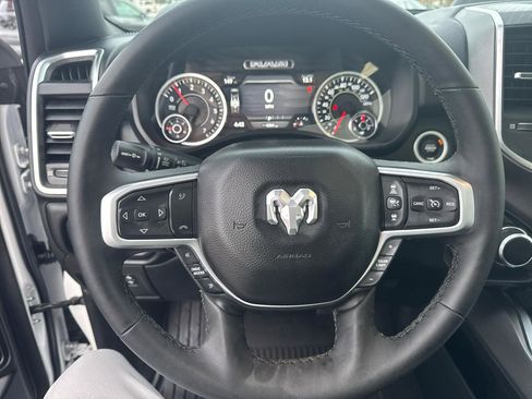Used 2025 RAM 1500 Big Horn AWD/4WD image 18