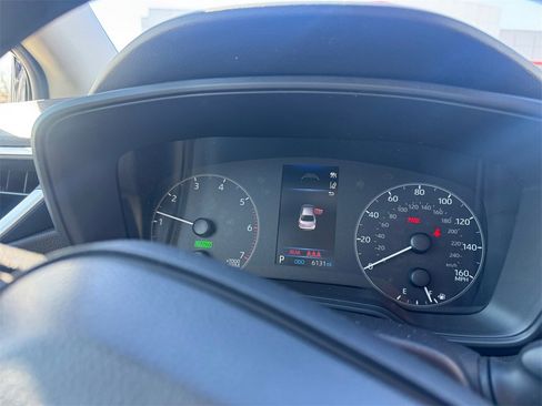 Used 2023 Toyota Corolla LE image 25