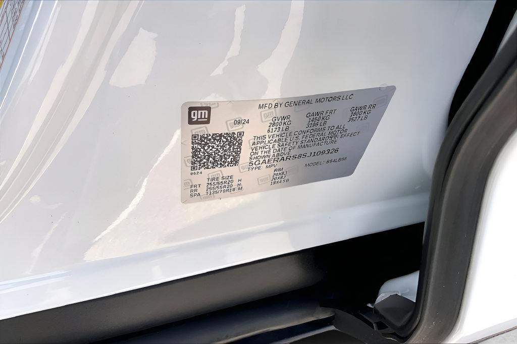 Used 2025 Buick Enclave Preferred FWD image 29