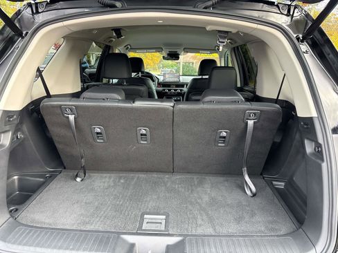 Certified 2025 Honda Pilot EX-L image 16