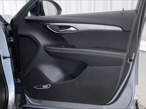 Certified 2025 Buick Envision Sport Touring image 21