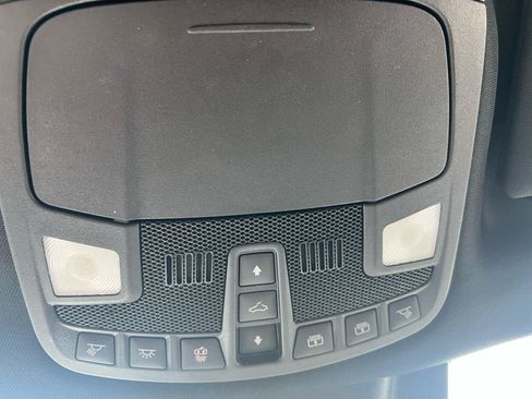 Used 2021 Ford Expedition XLT AWD/4WD image 14