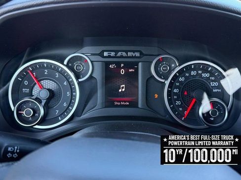 New 2026 RAM 1500 4x4 Crew Cab image 15