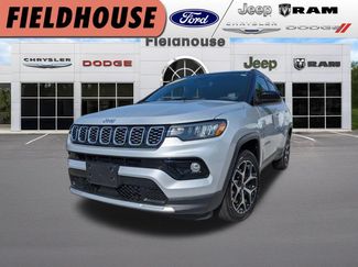 Used 2025 Jeep Compass Limited AWD/4WD video 1