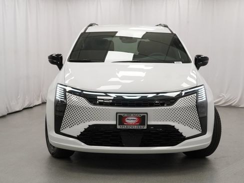 New 2027 Chrysler Pacifica Select AWD/4WD image 7