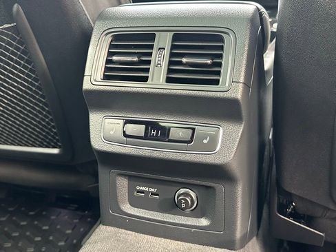 Used 2024 Audi SQ5 Prestige image 29