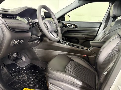 New 2026 Jeep Compass Latitude AWD/4WD image 21