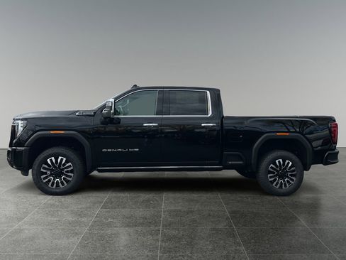 New 2025 GMC Sierra 2500 Denali Ultimate w/ Max Trailering Package image 4
