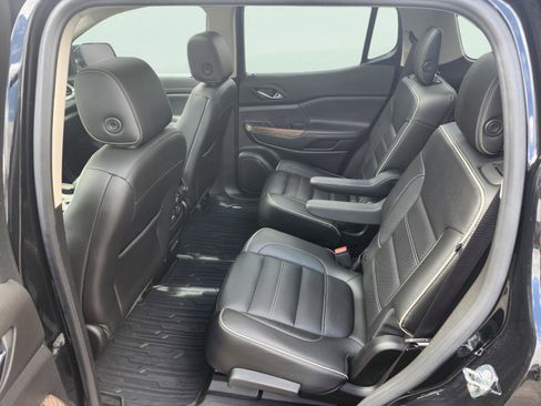 Used 2019 GMC Acadia Denali w/ Technology Package AWD/4WD image 30