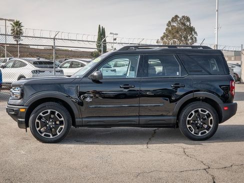 Used 2024 Ford Bronco Sport Outer Banks w/ Tech Package image 16