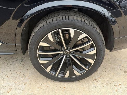 Certified 2026 Volvo XC90 B6 Ultra AWD/4WD image 8