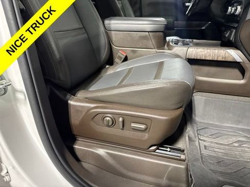 Used 2021 GMC Sierra 1500 Denali w/ Denali Ultimate Package AWD/4WD image 41