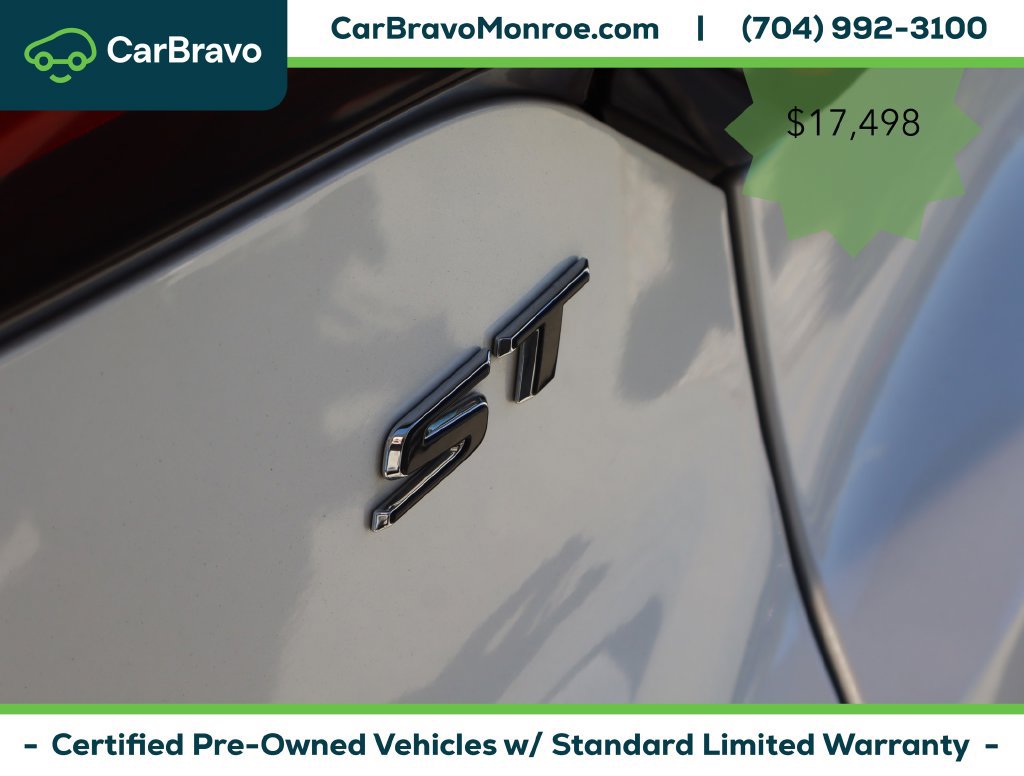 Certified 2020 Buick Encore GX Essence w/ Advanced Technology Package FWD image 14