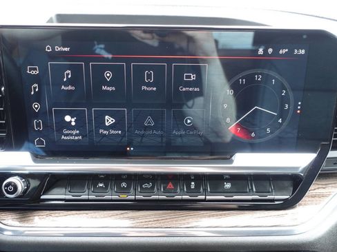 Used 2024 GMC Sierra 1500 Elevation image 41