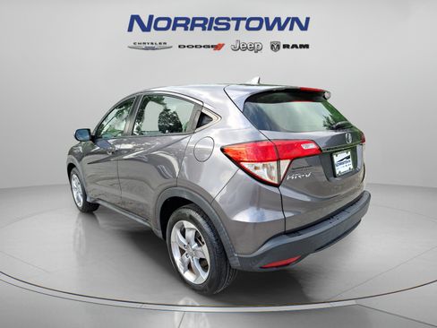 Used 2021 Honda HR-V LX image 4