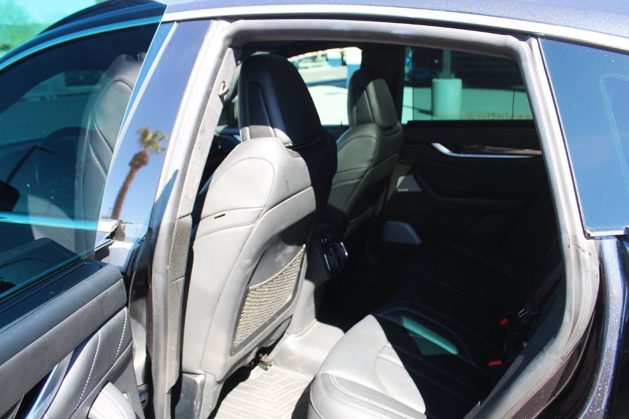 Used 2019 Maserati Levante GTS AWD/4WD image 12