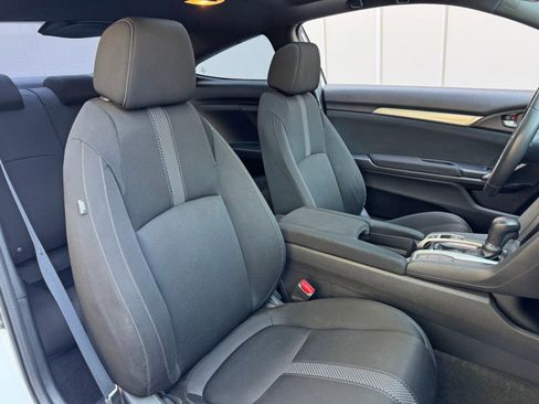 Used 2020 Honda Civic EX image 29