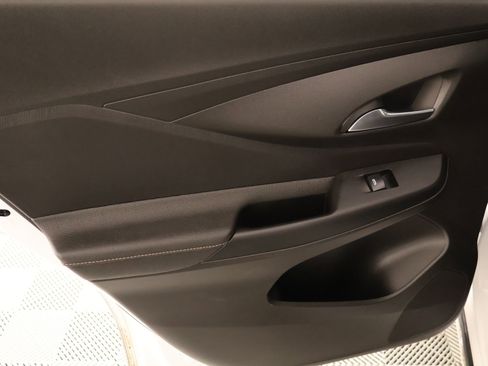 Used 2024 Buick Envista Avenir FWD image 17
