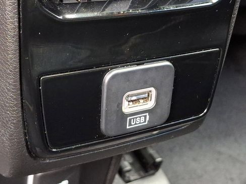 Certified 2022 Jeep Compass High Altitude AWD/4WD image 12