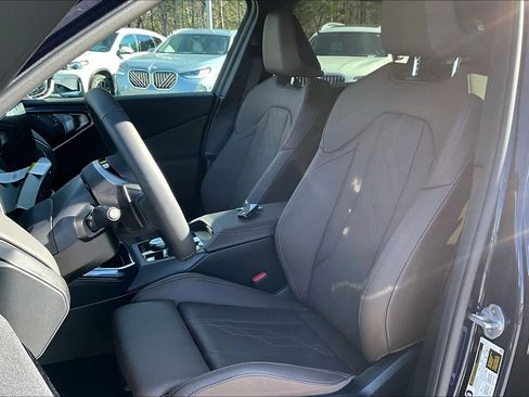 Used 2026 BMW X3 xDrive30 w/ Premium Package image 7