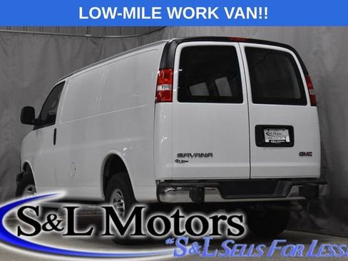 Used 2024 GMC Savana 2500 w/ Driver Convenience Package image 7