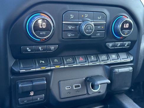 Used 2021 Chevrolet Silverado 1500 LTZ w/ LTZ Convenience Package II image 20