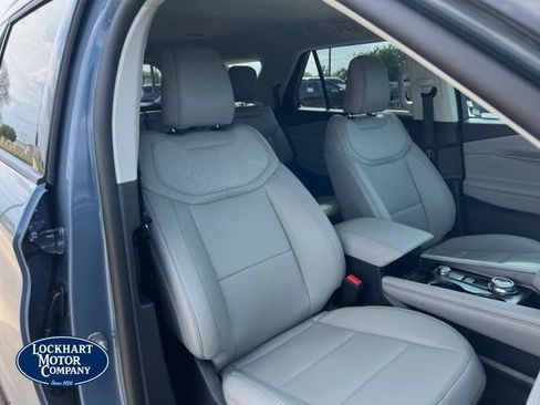 New 2026 Ford Explorer Active w/ Active Comfort Package RWD image 21