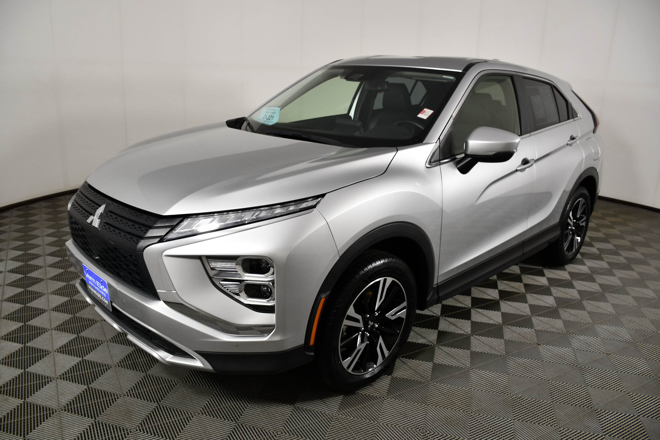 Used 2025 Mitsubishi Eclipse Cross SE AWD/4WD image 10