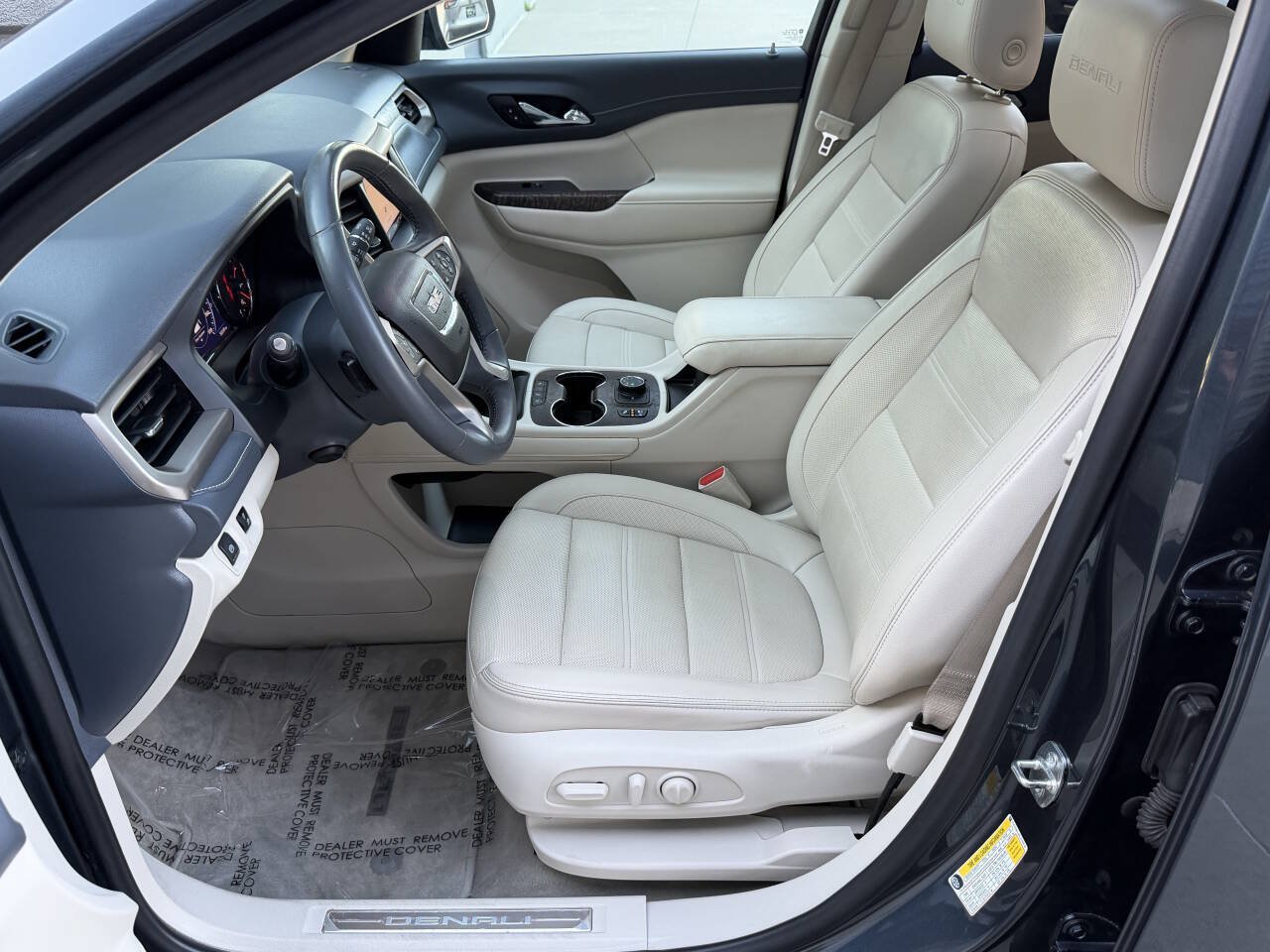Used 2020 GMC Acadia Denali w/ Trailering Package AWD/4WD image 14
