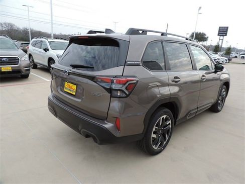 New 2025 Subaru Forester Limited image 5