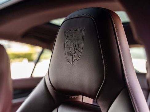 Certified 2026 Porsche Panamera RWD image 38