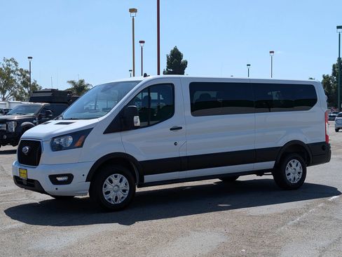 Used 2024 Ford Transit 350 XLT RWD image 3
