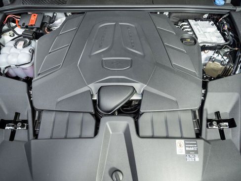 New 2026 Porsche Cayenne AWD/4WD image 35