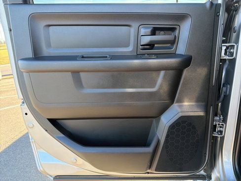 Used 2022 RAM 3500 Tradesman image 19