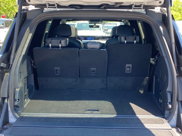 New 2026 Lincoln Navigator Reserve w/ Jet Appearance Package AWD/4WD image 25