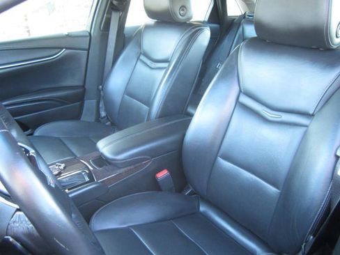 Used 2017 Cadillac XTS image 11