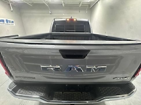 Used 2025 RAM 1500 Big Horn AWD/4WD image 7