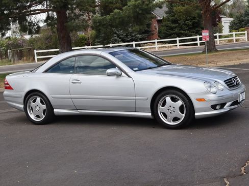 Used 2002 Mercedes-Benz CL 55 AMG image 2