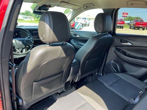 Used 2025 Buick Encore GX Preferred w/ Advanced Technology Package FWD image 19