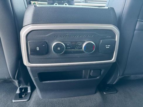 Used 2024 Ford Expedition Max XLT AWD/4WD image 17