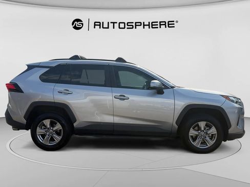 Used 2023 Toyota RAV4 XLE w/ Convenience Package FWD image 10