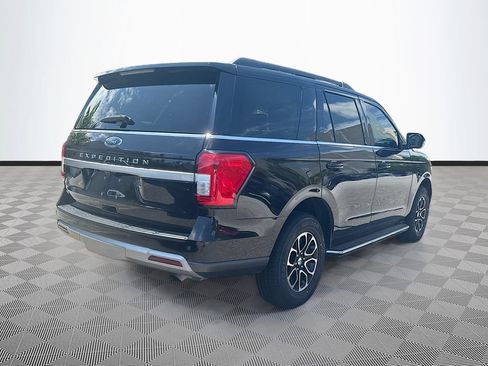 Used 2023 Ford Expedition XLT RWD image 6