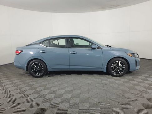 Used 2024 Nissan Sentra SV w/ All-Weather Package image 3