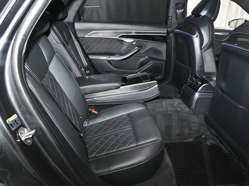 Used 2023 Audi S8 image 69