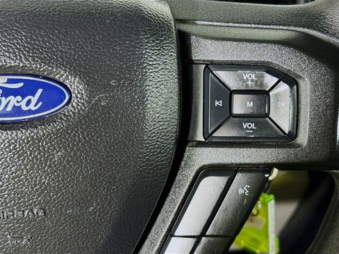 Used 2019 Ford F150 XL w/ Equipment Group 101A Mid AWD/4WD image 14