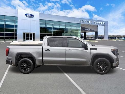Used 2023 GMC Sierra 1500 Elevation RWD image 5