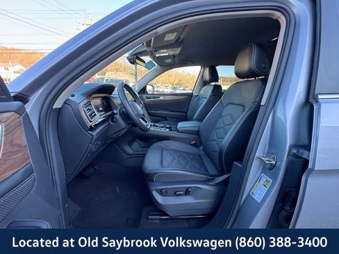 Certified 2024 Volkswagen Atlas SE image 31