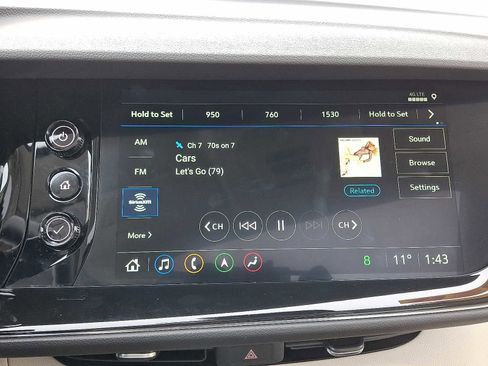 Used 2023 Buick Envision Avenir image 17