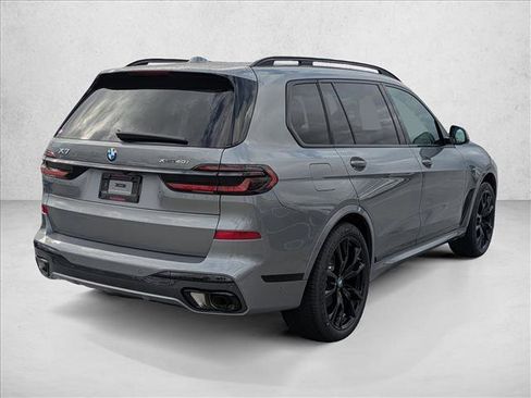 New 2026 BMW X7 xDrive40i w/ Dynamic Handling Package image 2
